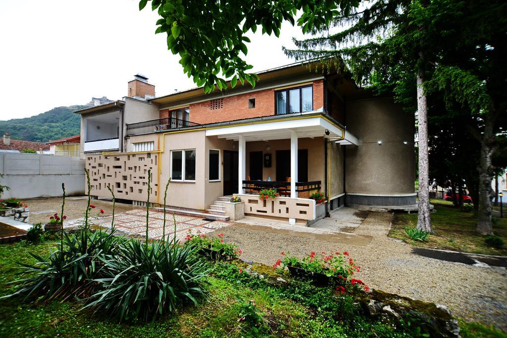 Casa Negustorului Deva Exterior foto